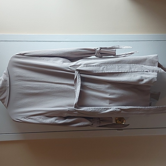 Club Monaco Ladies Trench Coat size Large - Picture 4 of 6